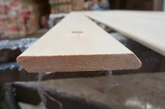 Планкен скошеный из кедра 135*20*6000 Сорт-АБ